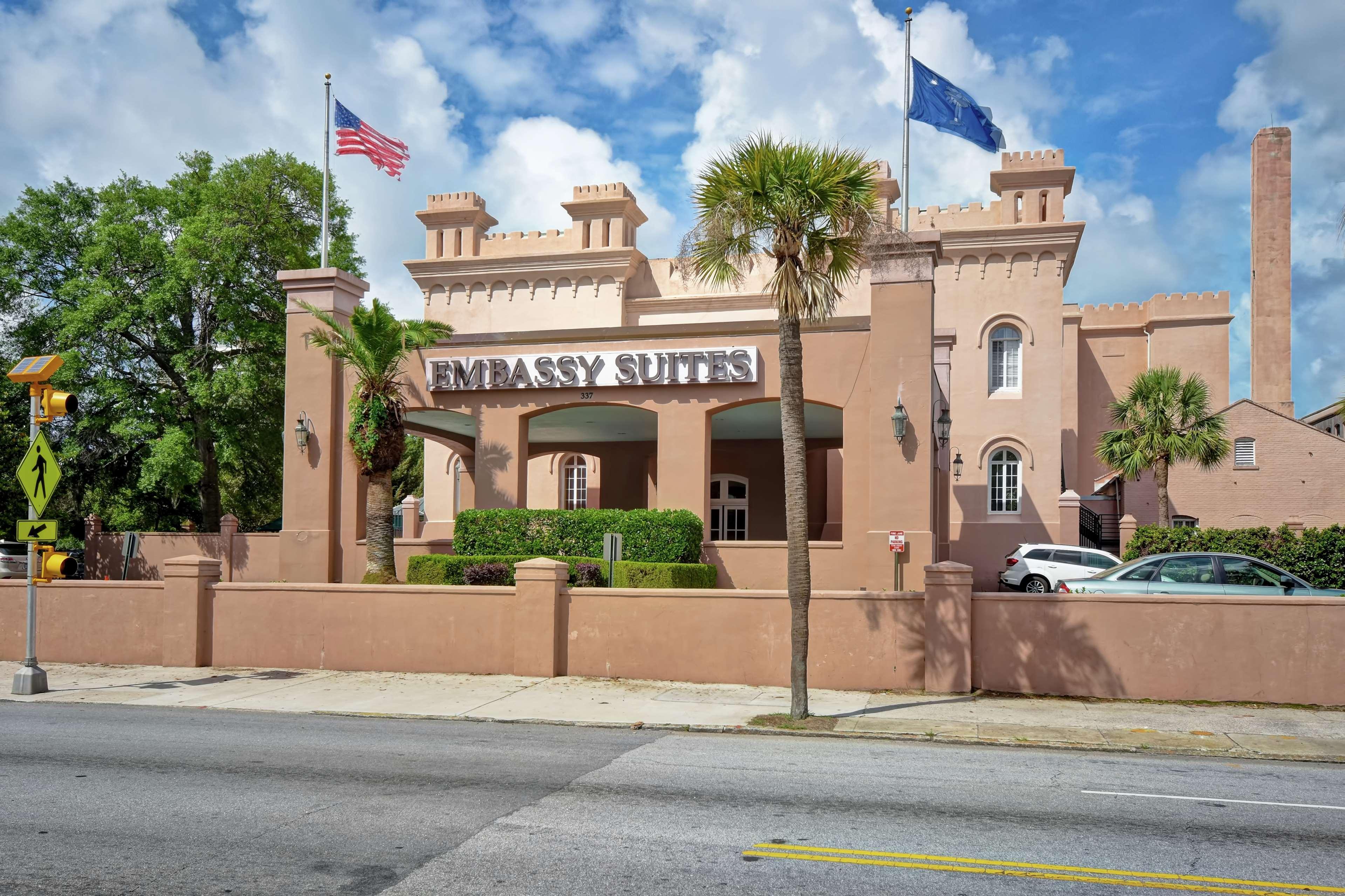 Embassy Suites Charleston - Historic District Bagian luar foto